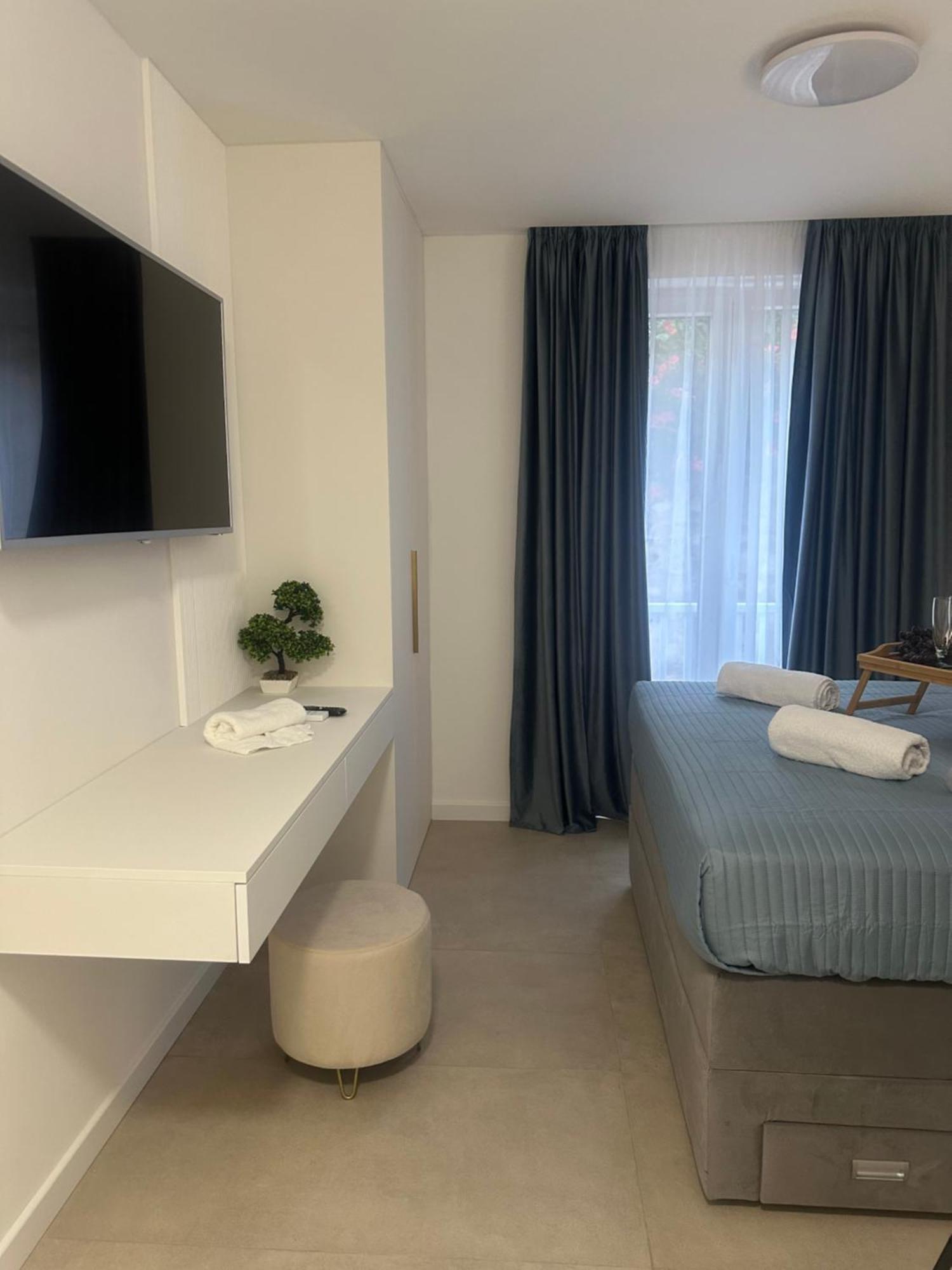 Amaro Luxury Room & Studio Apartman With Balcony Zadar Exterior photo