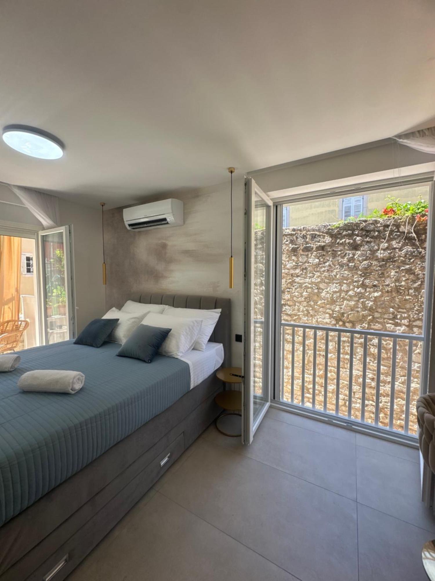Amaro Luxury Room & Studio Apartman With Balcony Zadar Exterior photo